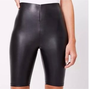 contouring bicycle shorts
